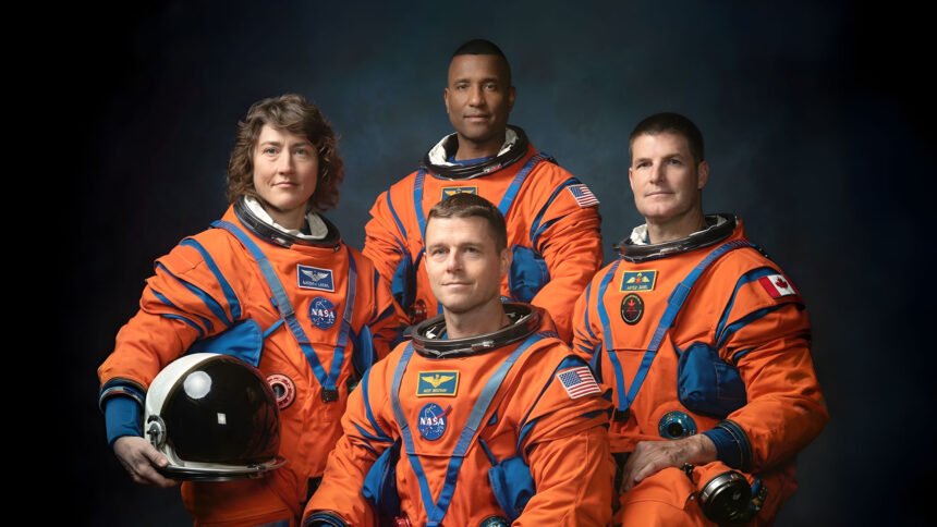 Artemis II space distance record