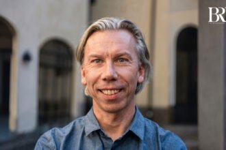 Olle-Hillström, Avassa