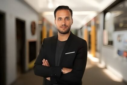 Mark Ghermezian